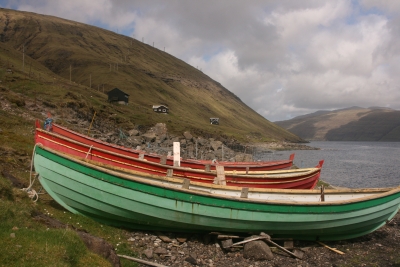 foto gekleurde boten vagar