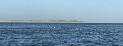 foto  zicht op oosten van Juist vanaf ferry Norderney 9mei 2022